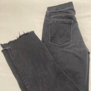MOTHER insider crop fray black/gray jeans